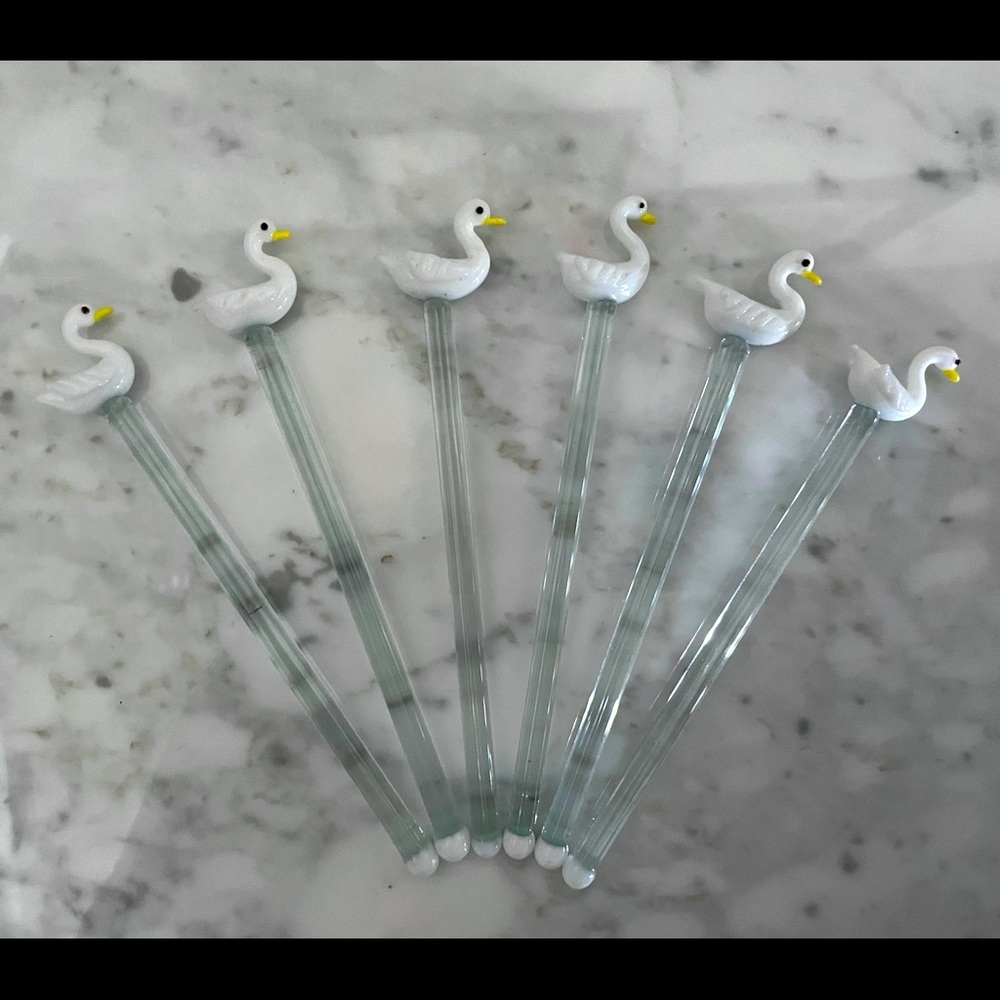 Frederick and Nelson 1960s Glass Swan Stirrers